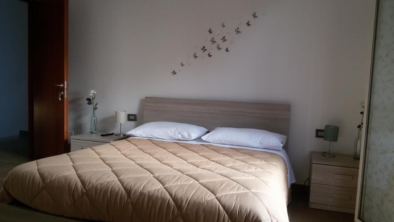 Bed and Breakfast Rinaldi House Torriana Exterior foto