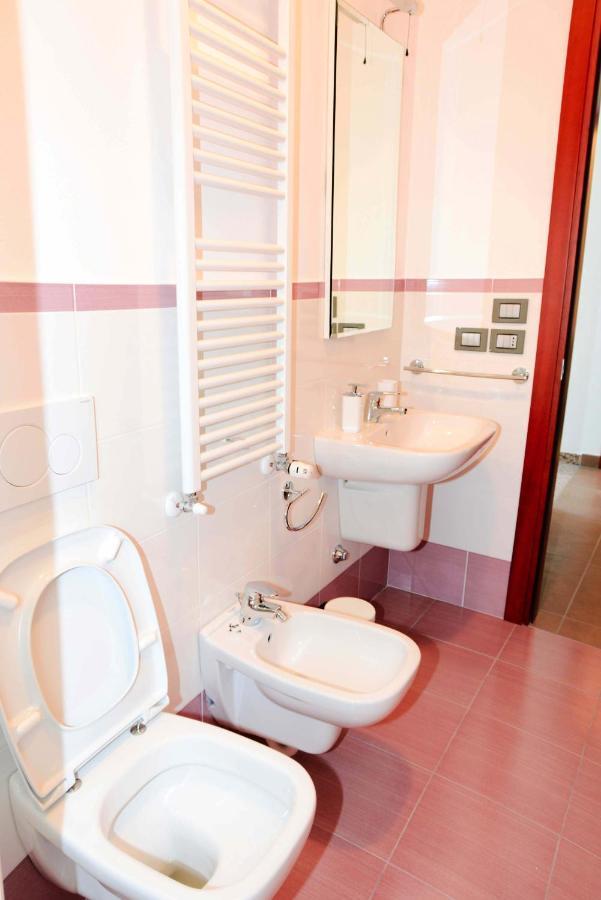 Bed and Breakfast Rinaldi House Torriana Exterior foto