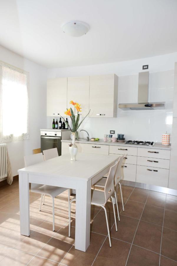 Bed and Breakfast Rinaldi House Torriana Exterior foto