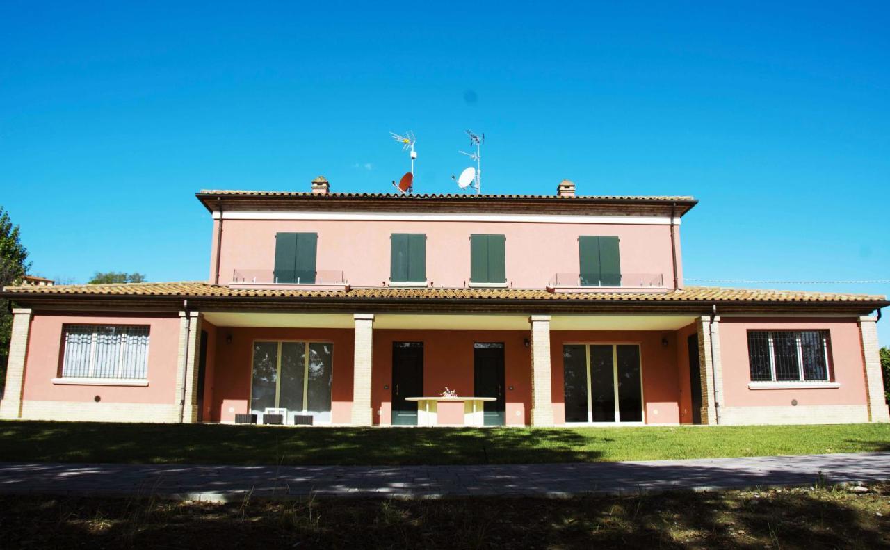 Bed and Breakfast Rinaldi House Torriana Exterior foto